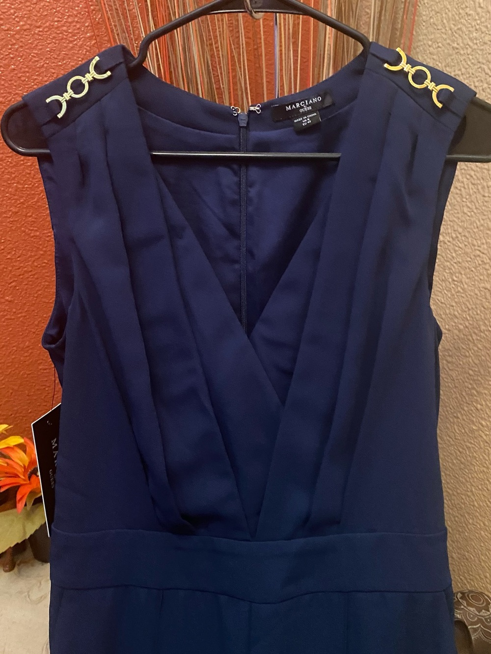 Guess by Marciano -NEW -Sleeveless Navy Jumpsuit featuring unique gold hardware - Picture 6 of 14